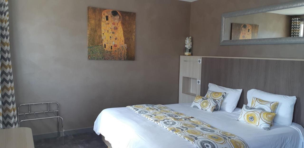 Logis Hotel Beau Site Loubaresse  Luaran gambar