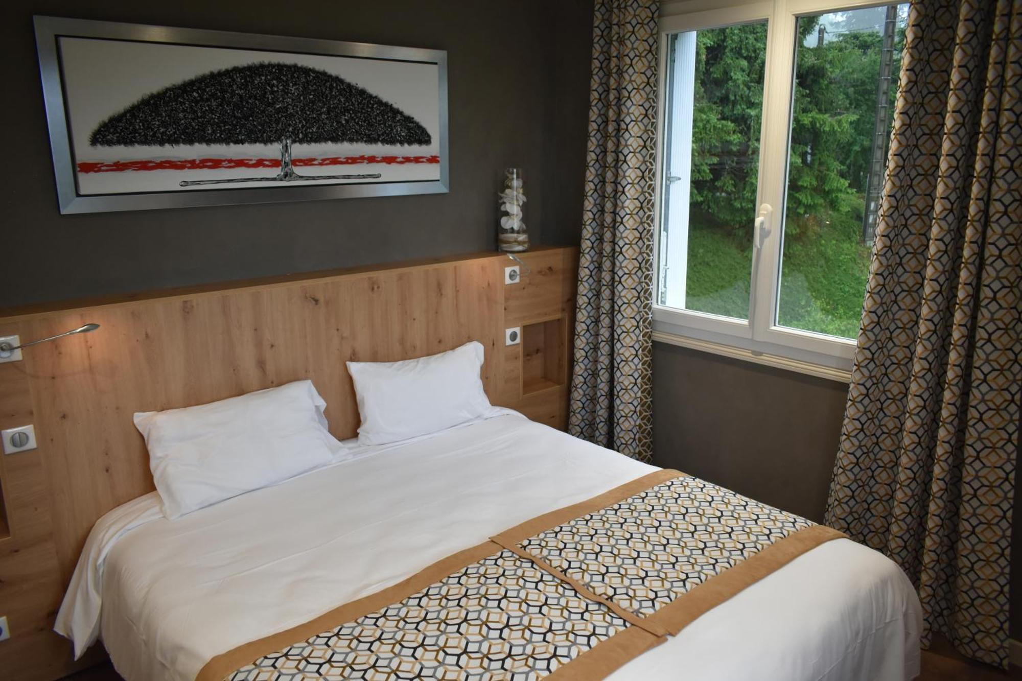 Logis Hotel Beau Site Loubaresse  Luaran gambar
