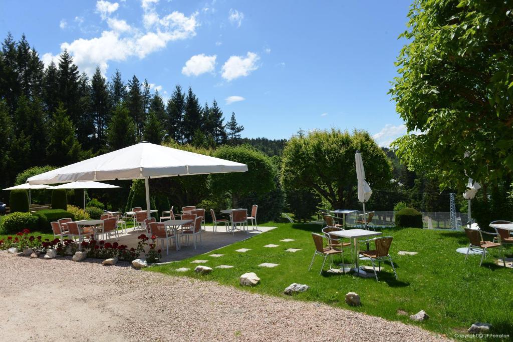 Logis Hotel Beau Site Loubaresse  Luaran gambar